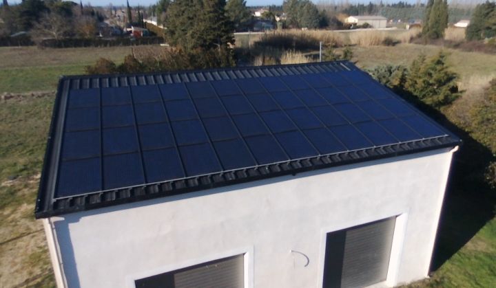 Toiture solaire maison en autoconsommation Bouches du Rhône ©Provence Eco Energie